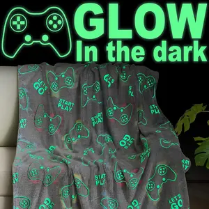 Glow-In-The-Dark Game Controller Blanket, Soft Comfy Blanket, Decorative Giftable Blankets, Soft Comfortable Gaming Gift, Perfect for Adults, Sons, Boyfriends, Birthdays, Christmas