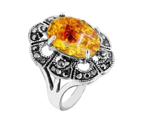 R52- Huge Ring With Baltic Amber Stone! 9