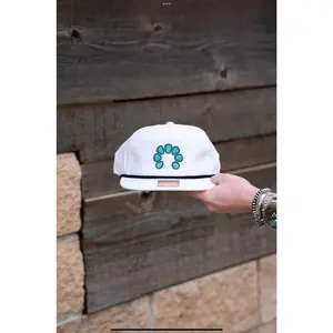 Exclusive Snap-Back - White