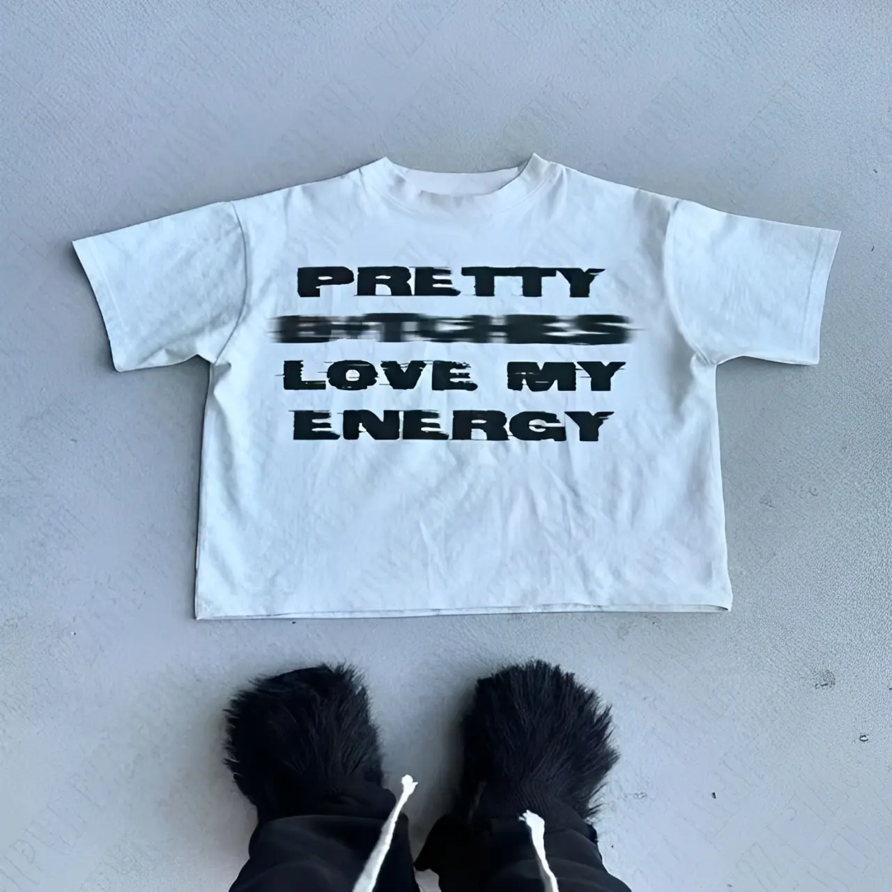 club eveil- pretty b*tches love my energy tee