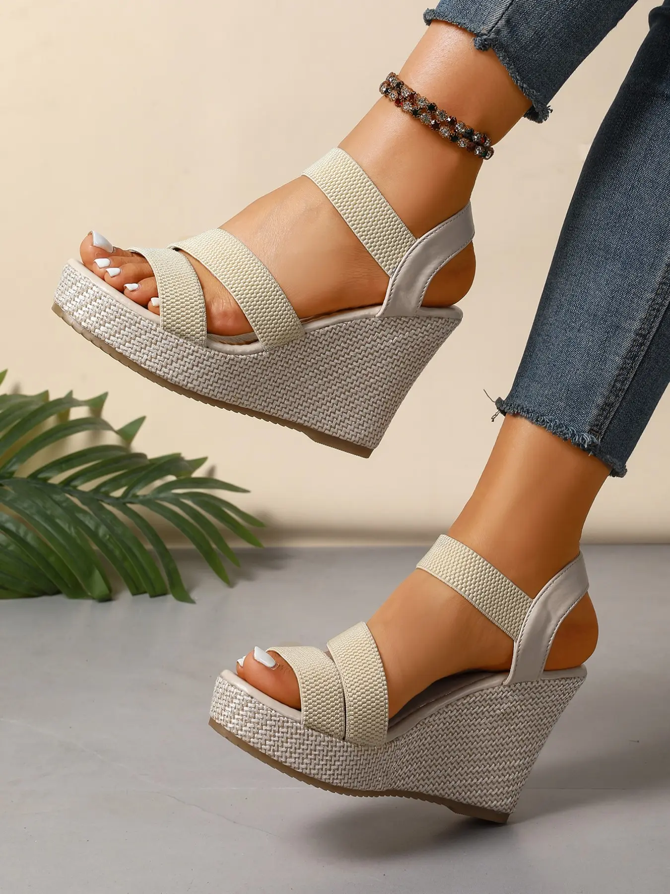 Summer New Classy Braided Double Strap Fashion Wedge Sandals for Women, Platform Heels, Thick Sole Heeled Shoes, Versatile Slimming Outdoor High Heels, Height Increasing Footwear, Stylish Footwear