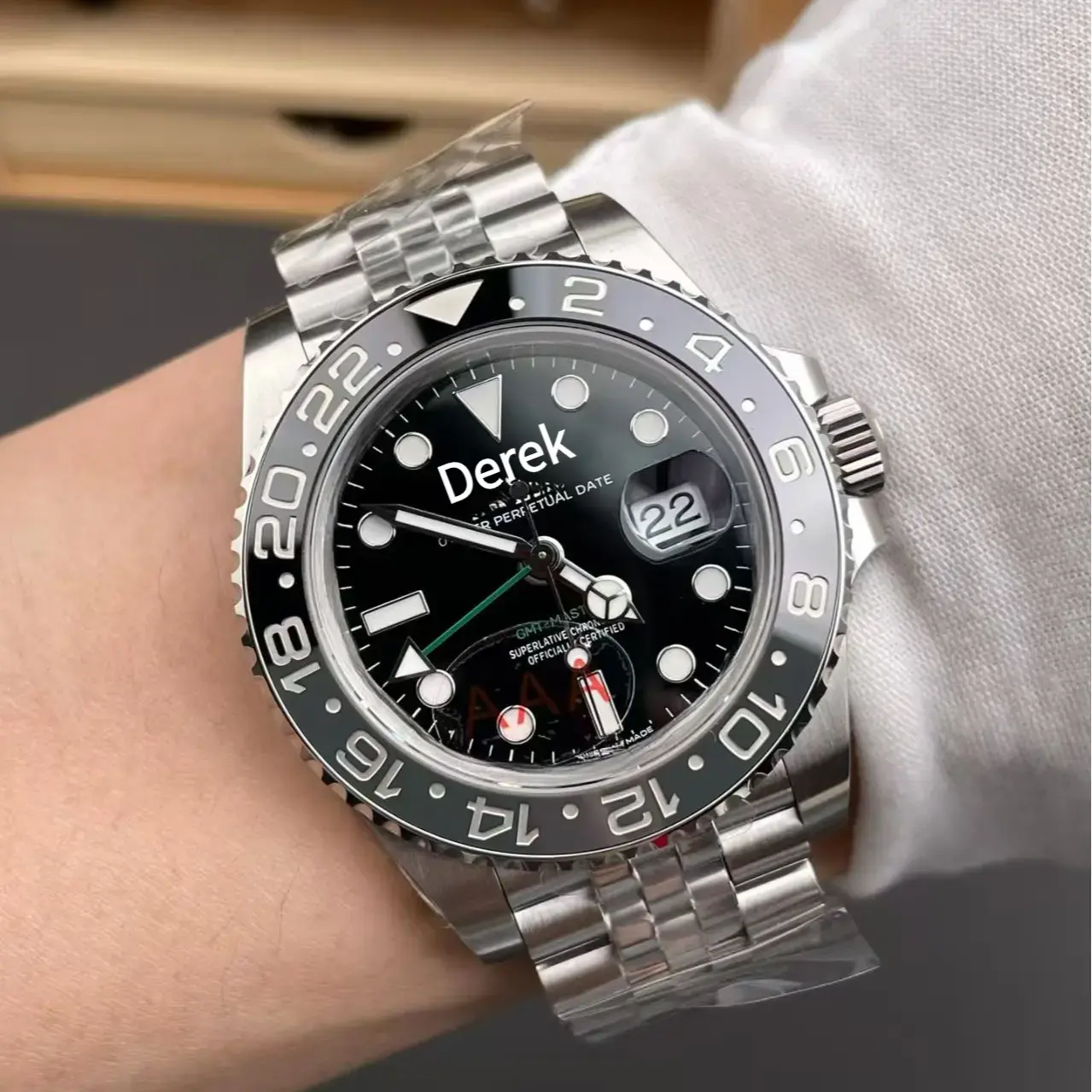 xytime DerekBruce 3285 movement, with a highly consistent rim color, accepts modifications, and is perfect in all aspects. There are 5 versions of medium quality or above, with various colors to choose from
