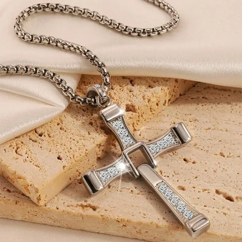 Empowering Pendant Inspired Cross Necklace Cuban Link Chain for Active Lifestyles Perfect Gift for Cinema Sports Fans Stylish Functional Fashion Statement Piece Exquisite Jewelry Gift