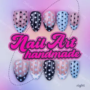 Delicatething Y2K Style Short Almond Nail Set, Handmade Press On Wearable Nails, Nail Art, 4 Sizes XS S M L, French Design, Perfect Gift for Women