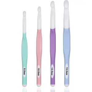 Large Sizes Crochet Hooks 4 pcs Long Crochet Needles Set QLRFFLJOY 8mm 10mm 12mm 15mm Rubber Handle Crochet Hook DIY Yarn Weaving Tools for Knitting Blankets, Shawl and Carpet