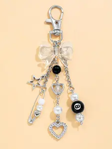 Billiard 8 Keychain, Unique Personality Brooch, Beaded Heart Chain Pendant, Bowknot Charm, Fashion Accessory for Men and Women