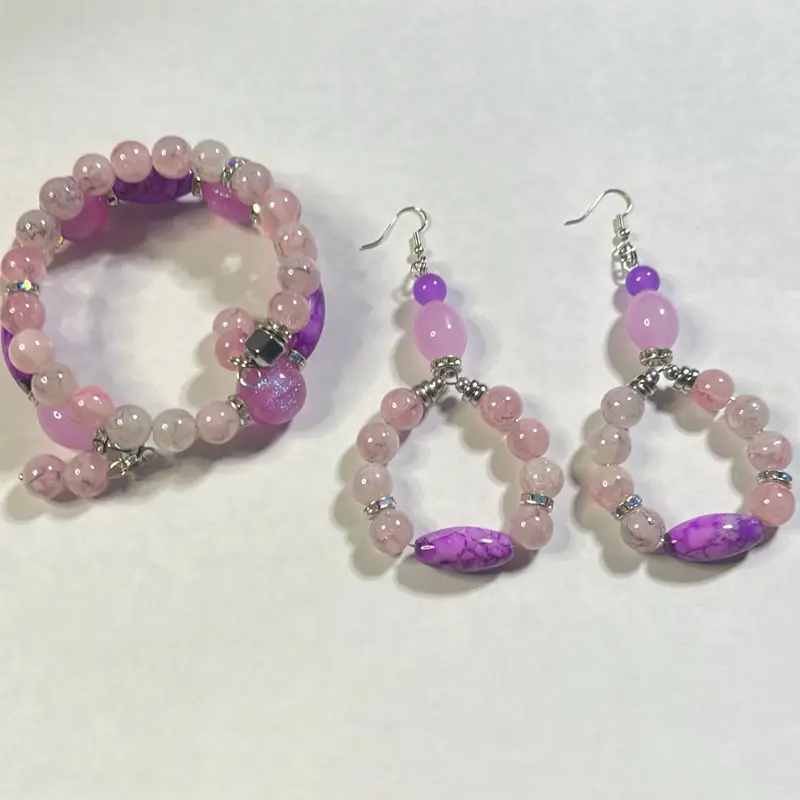 Bracelet and earrings set