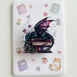 Magnetic Phone Grip Fantasy Dragon on Books, Magsafe Compatible Kindle Holder, Dark Academia Aesthetic High-Quality Print, Gift for Readers, Strong Magnet