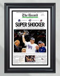 2008 NY Giants Super Bowl 'SUPER SHOCKER' No Frame Newspaper Eli Manning