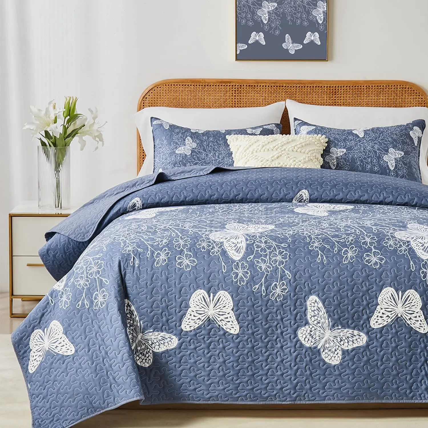Size Quilt Set,White Butterfly Botanical  Blush Grey Bedding Set,3  Lightweight Soft Summer Bedspread Coverlet with 2 PIillow Sham for All Season(Butterfly,110"x96")