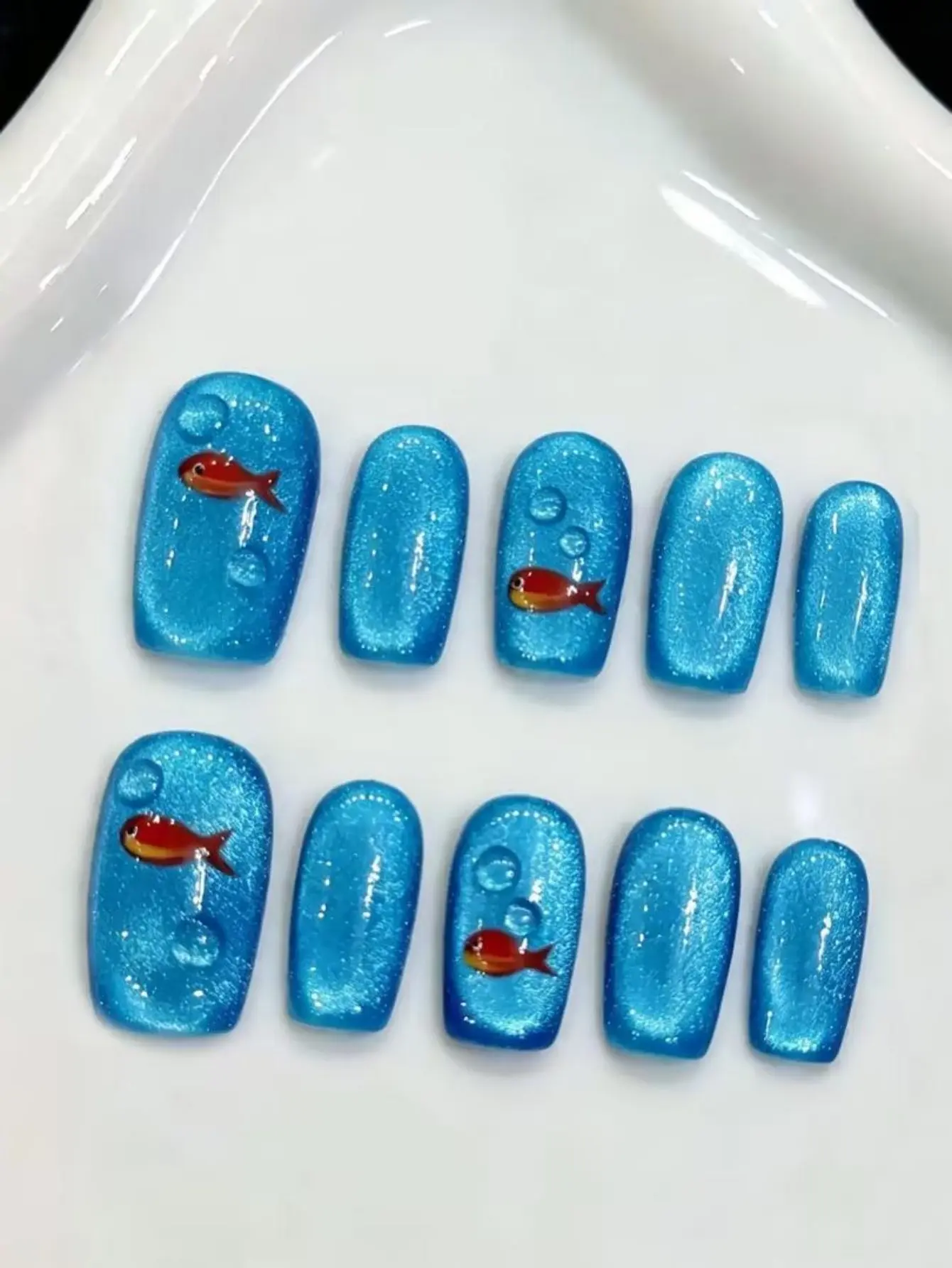 Auction Link-Vanna Press on nails