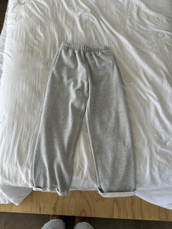 "Sweatpants that Sweatpant" in Grey | Straight Leg Baggy Joggers with Open Bottoms