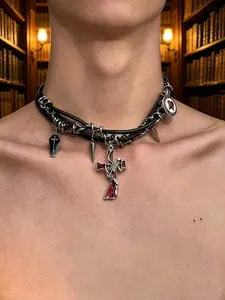 Unisex Punk Style Cross Choker Star Necklace, Irregular Design, Subculture Fashion, Trendy Lockbone Chain, Perfect for Men and Women