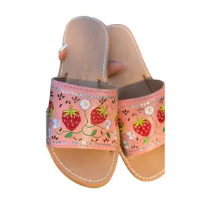 Fresa - Strawberry Daisy Pink Leather Sandals
