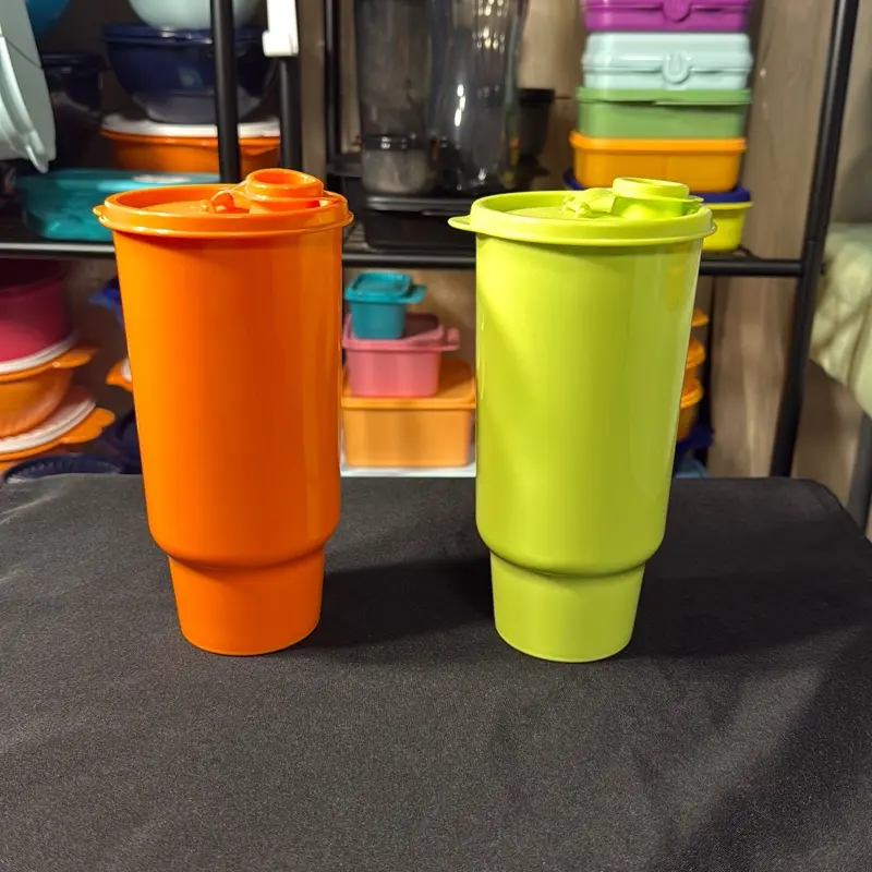 Tupperware Mega Vaso