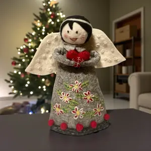 Handmade Felt Angel Christmas Tree Topper Embroidered Holiday Decor with Heart and Floral Details Ornaments Decoration