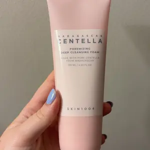 [SKIN1004 Official Shop] Poremizing Deep Cleansing Foam 4.22 fl.oz, 125ml - Remove Pore-Clogging, Smooth & Exfoliate with Centella Asiatica Extract & Himalayan Pink Salt