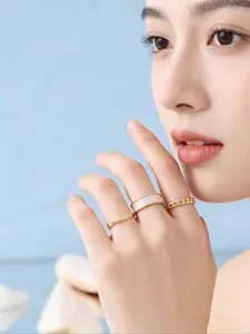 Elegant Open Ring Set, 3-Piece Luxury Design, Perfect for Vacation Travel, Stylish Accessory for Women, Ideal Gift Choice