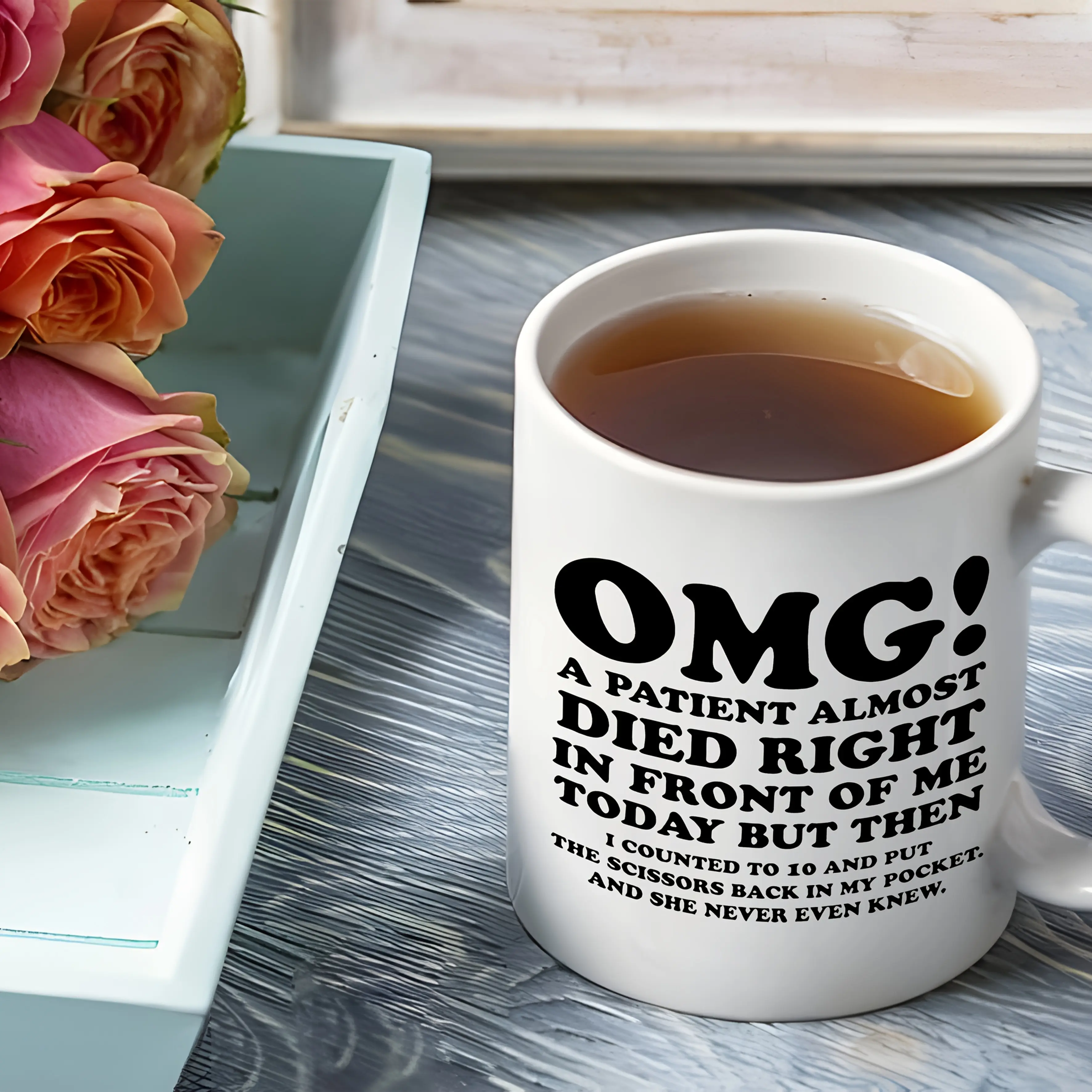 [11oz Ceramic Funny Mug] 11oz Ceramic Funny Nurse & Doctor Coffee Mug with "OMG!A Patient Almost Died Right In Front Of Me Today" Design| Reusable, Insulated, Machine Washable, Perfect for Birthdays, Nurses, Doctors, and Medical Professionals