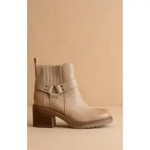 The Saddle Boot
