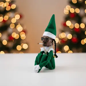 Handmade Style Felt Elf Figurine, Soft Christmas Plush Doll for Tabletop and Shelf Display, Charming Winter Decoration for Home and Office, Sweet Xmas and New Year Gift Idea, Create a Warm and Cozy Holiday Vibe with This Cute Little Toy.