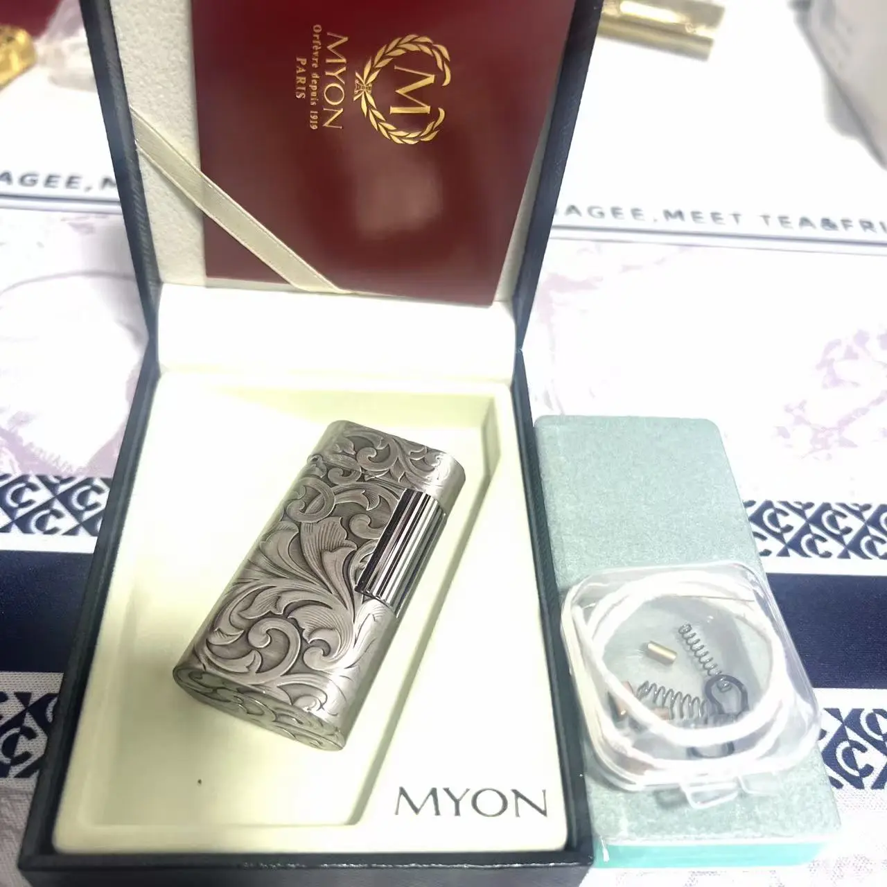 4-sided embossed silver brushed