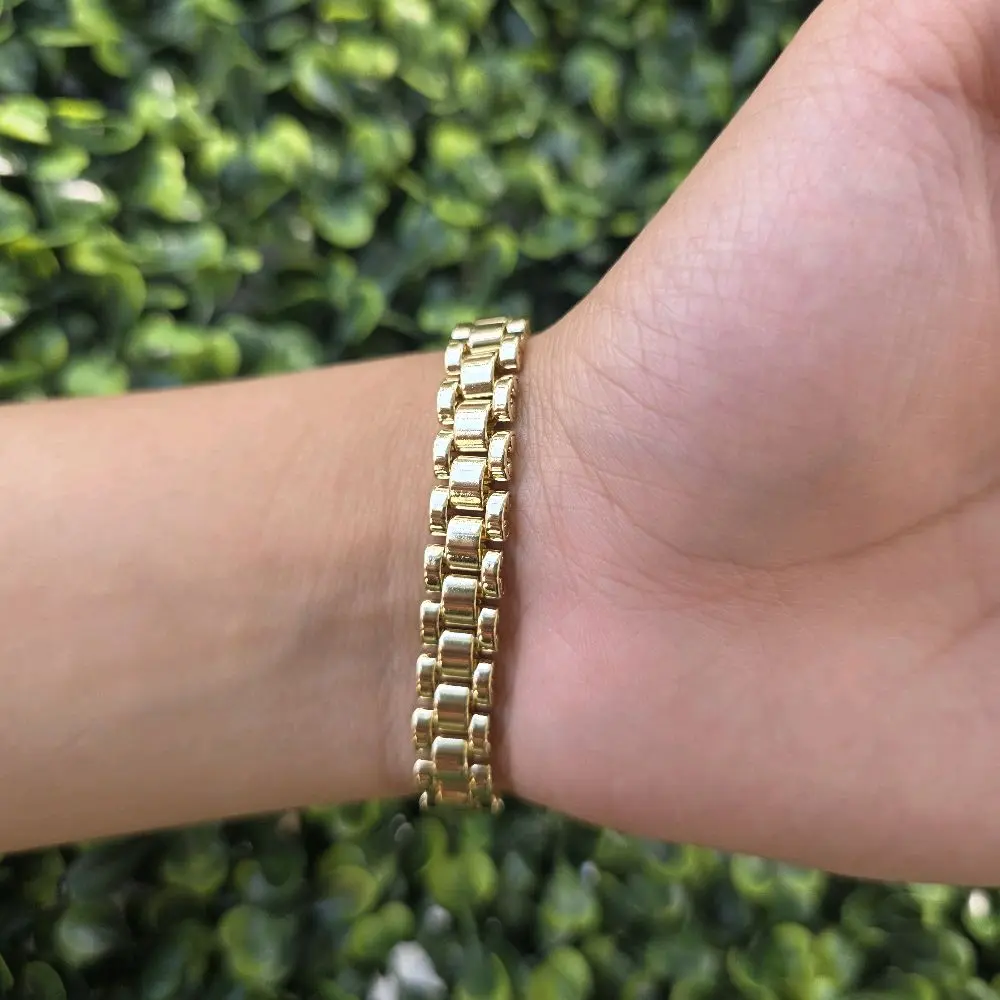 Presidential Link Bracelet with Crystal Encrusted Box Clasp *7.5 inches* 14k Gold Plated