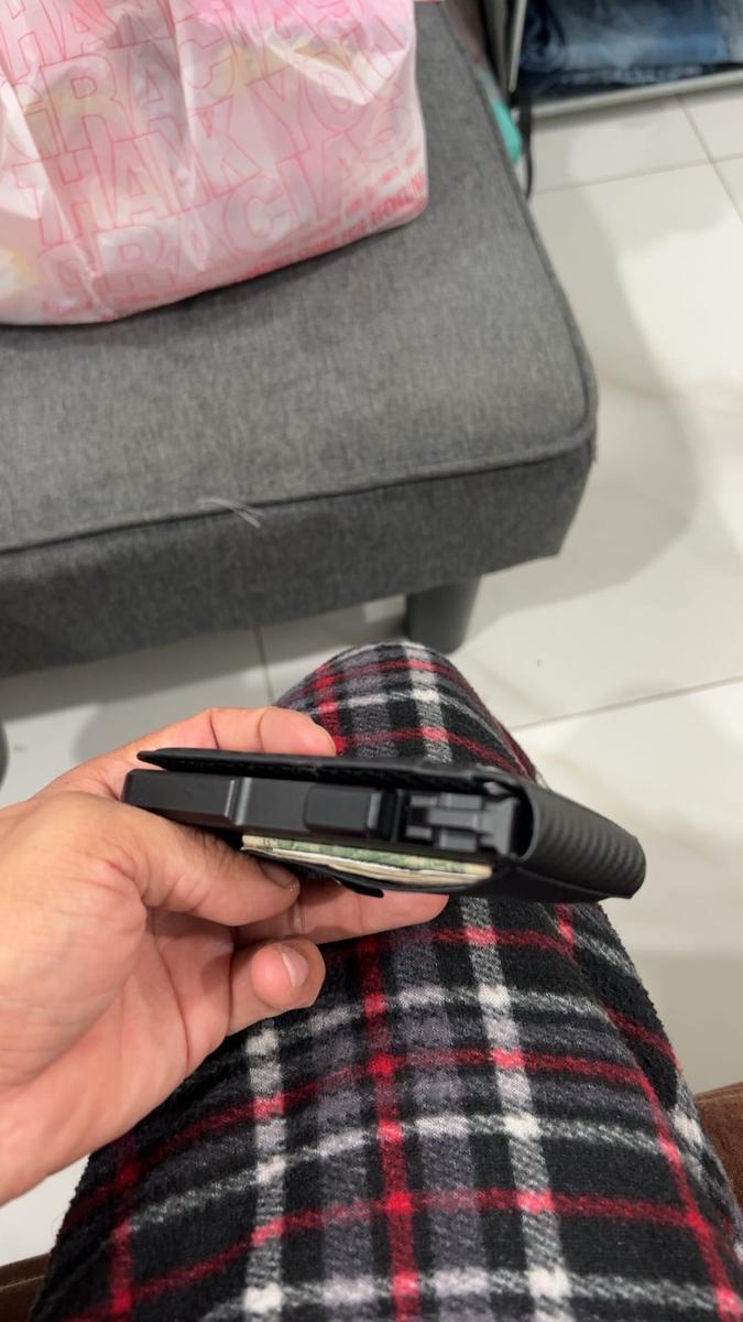 Item: Carbon Fiber 1, small