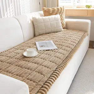 1-Piece Plush Sofa Cushion, Warm and Soft, Machine Washable Pet Furniture Protector, Universal Dust-Proof & Stain-Resistant Sofa Protector, Dustproof Sofa Slipcover for All Seasons, Fits 2/3/4-Seater Living Room Sofas