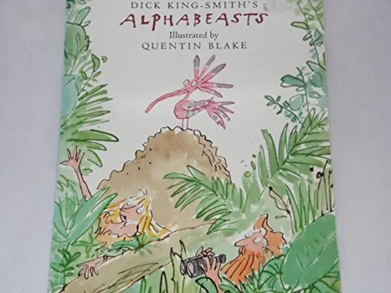 USED-Alphabeasts by Dick King-Smith (Paperback)