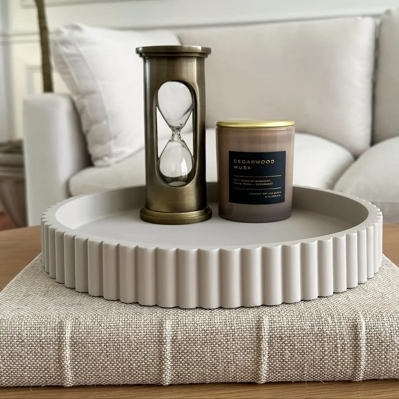 Round Decorative Tray, Concrete Design, Enhances Coffee Table Aesthetics, Ideal Home Decoration, Desktop Ornament, Interior Decoration Accessories