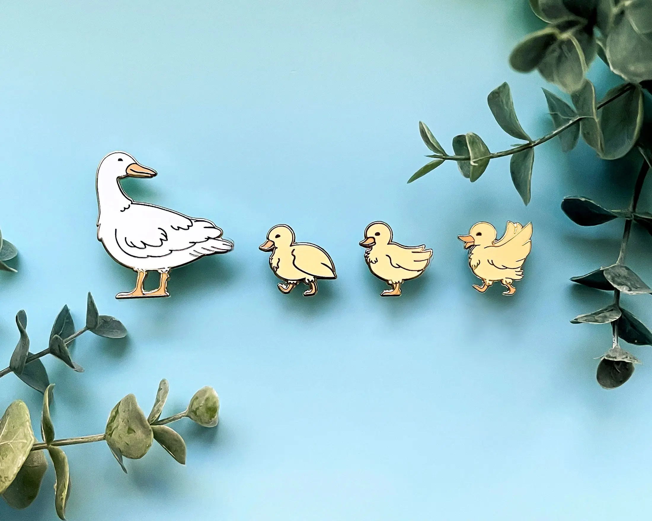 Mother Duck and Ducklings Enamel Pin Set