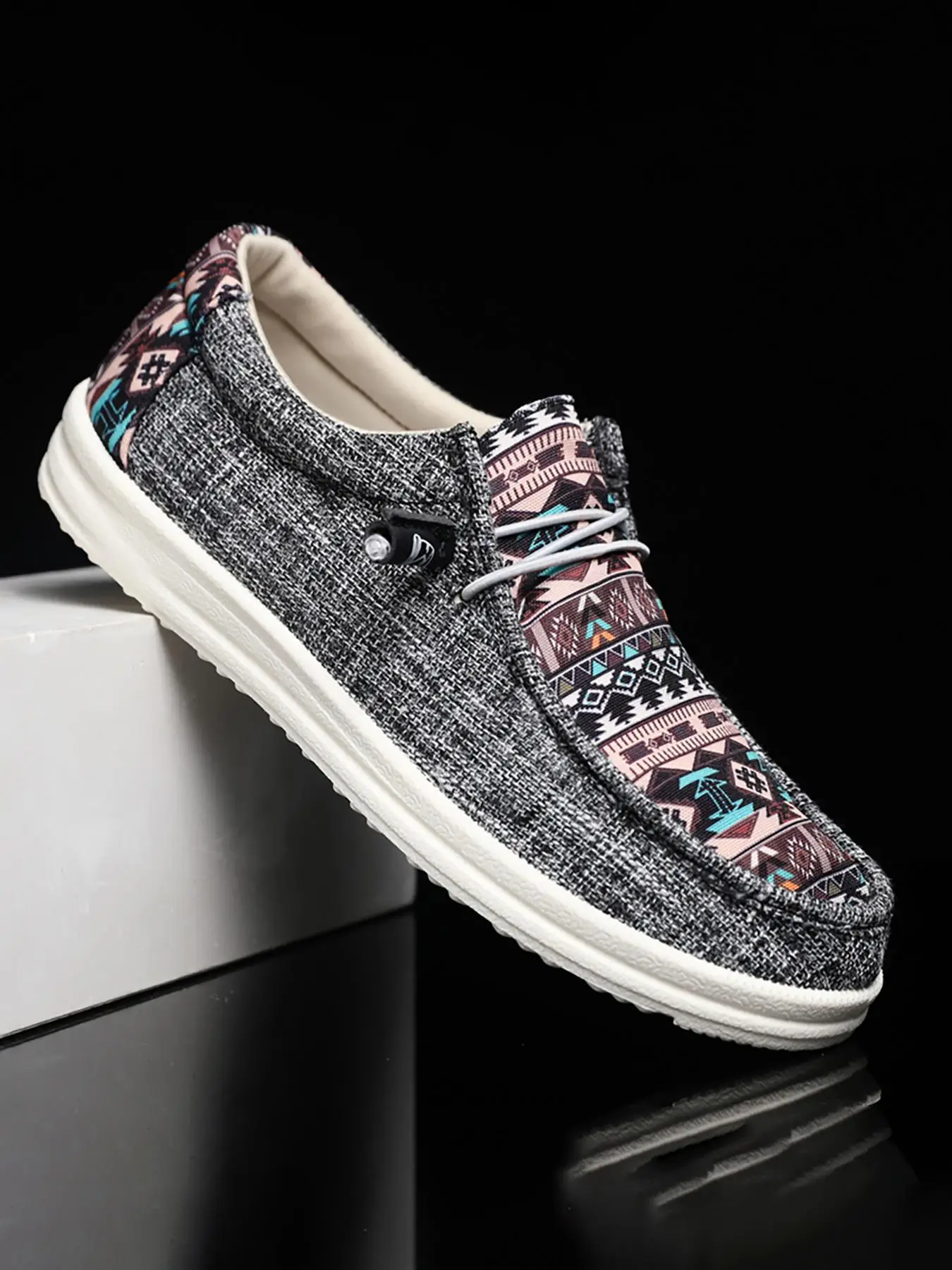 Men's Ditsy Floral Pattern Slip-on Shoes, Casual Breathable Lightweight Non-slip Loafers for Outdoor Walking Driving, All-match Commuter Shoes for Wor