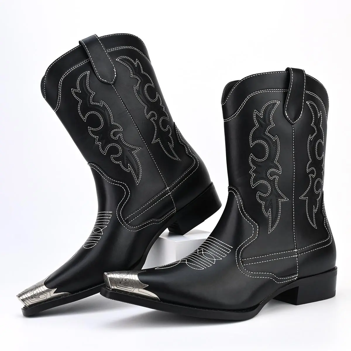 Men's retro casual embroidered pointed denim boots      Outdoorfun  Shoe Shoe Closed Boy Decor Black