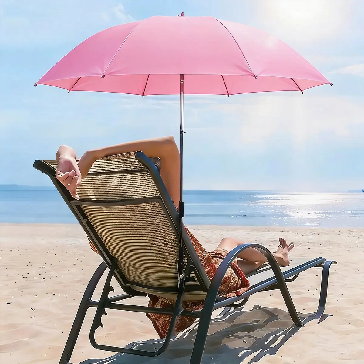 Casual Clip-On Beach Umbrella with UV Protective Fabric & Carbon Fiber Ribs, 360° Adjustable Sunshade for Chair, Patio, and Outdoor Party Use