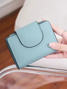 Ladies' wallet, small wallet design, Bifold wallets, ideal choice for daily use and fashion accessories, compact wallet, stylish and cute, suitable for daily use, Zipper wallet