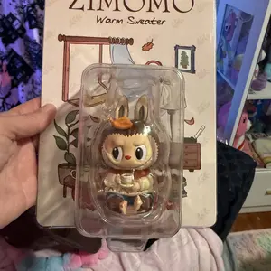ZIMOMO Warm Sweater ジモモ THE MONSTERS ラブブ ZIMOMO Warm Sweater Figure - POP MART (United States)