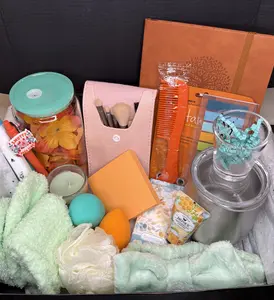 Her box gifts