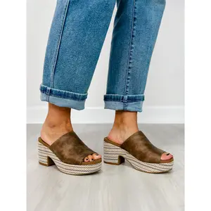 Corkys Totally Buggin Wedges in TAUPE