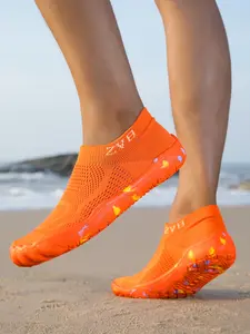 Men's Swimming Shoes, Hiking Boots, Water Shoes, Camp Shoes, Driving Shoes, Outdoor River Play, Eva Sole, Breathable Fabric, Wading Shoes