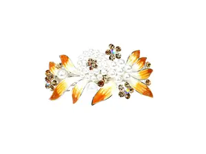Barrette with colored rhinestones and white pearls - Yellow