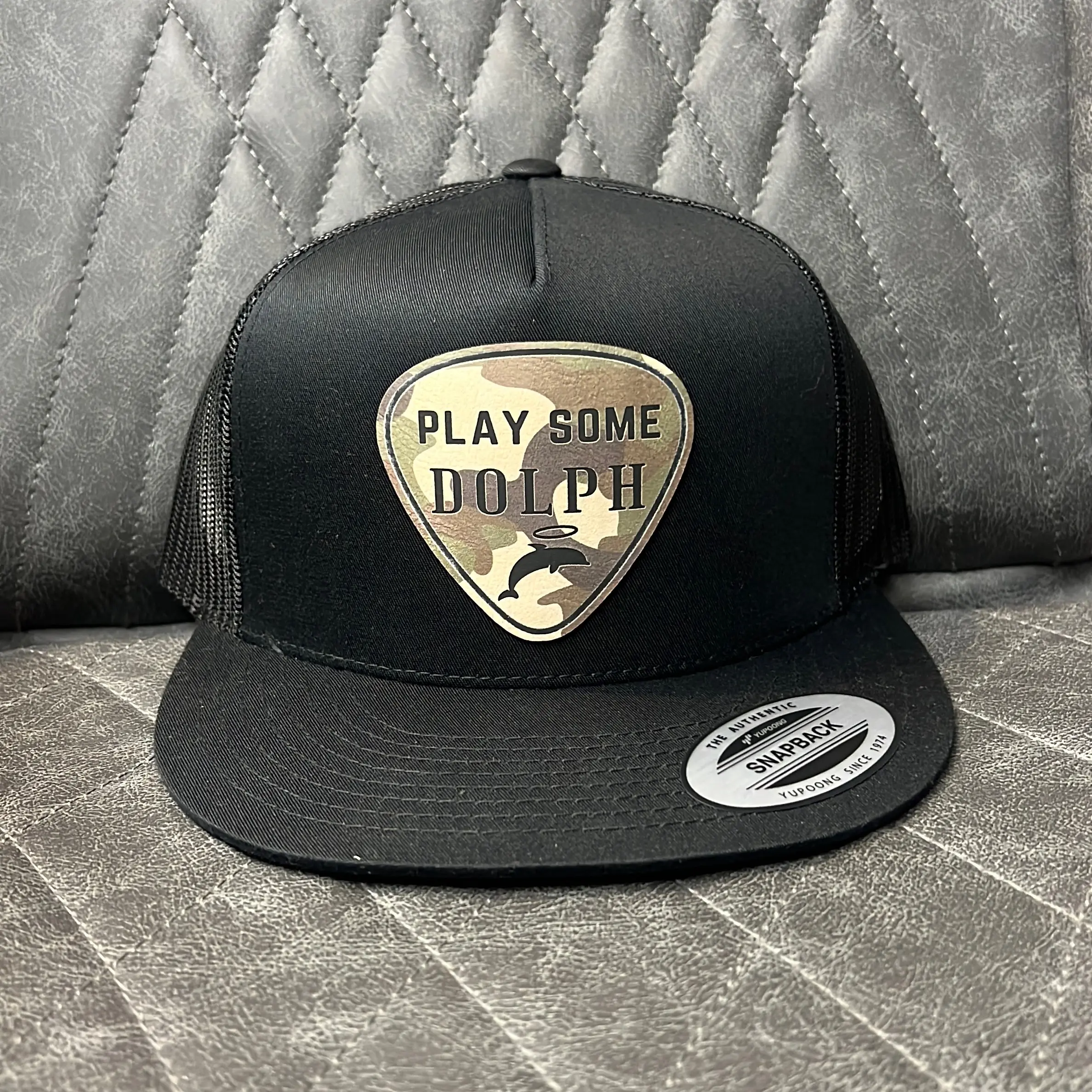 Play some hat Play some hat