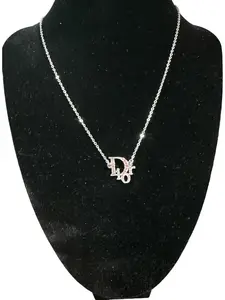 Pre-owned Christian Dior 16 in. Pink Rhinestone Necklace