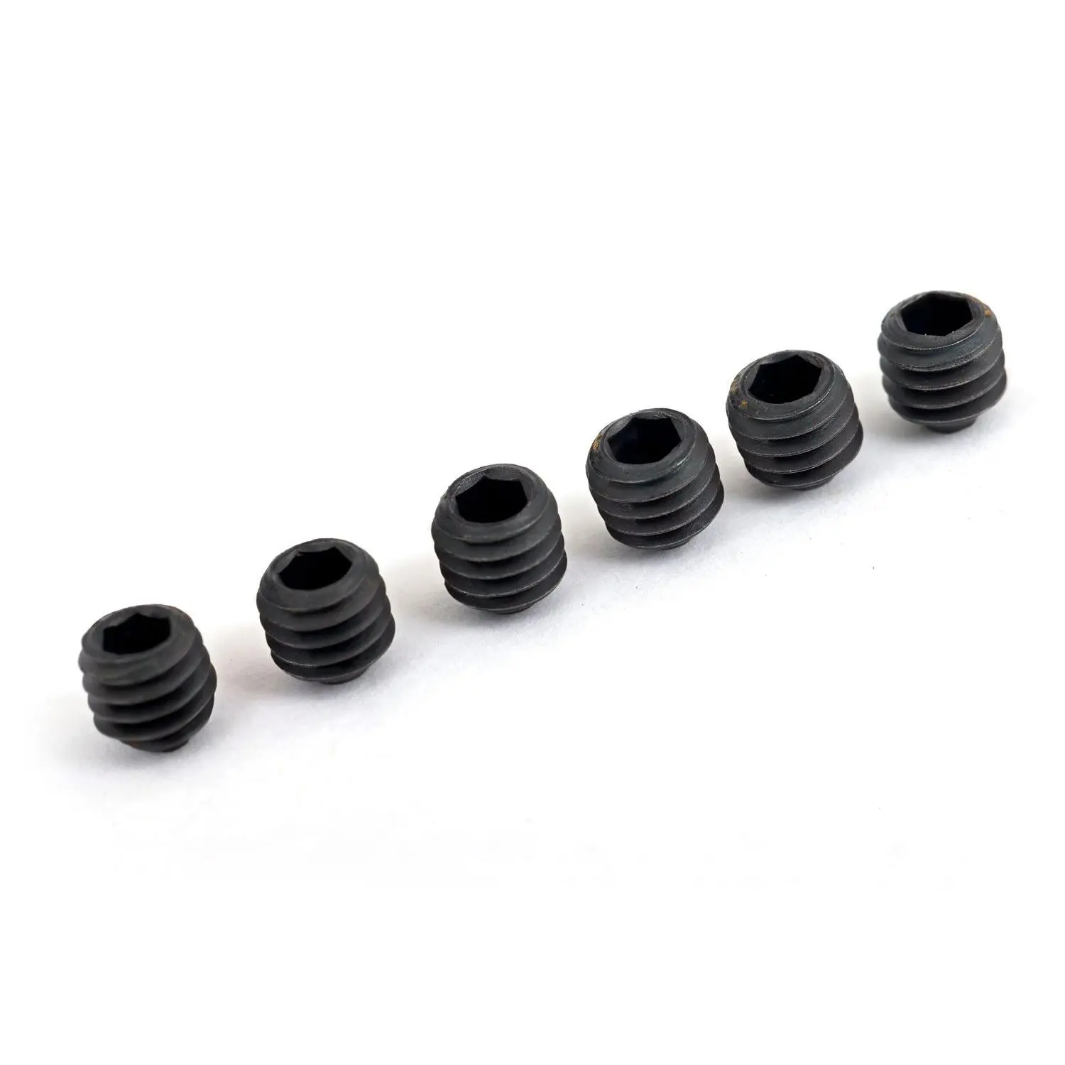 PART#: 4897X 4 mm Set Screws with Threadlock (6)