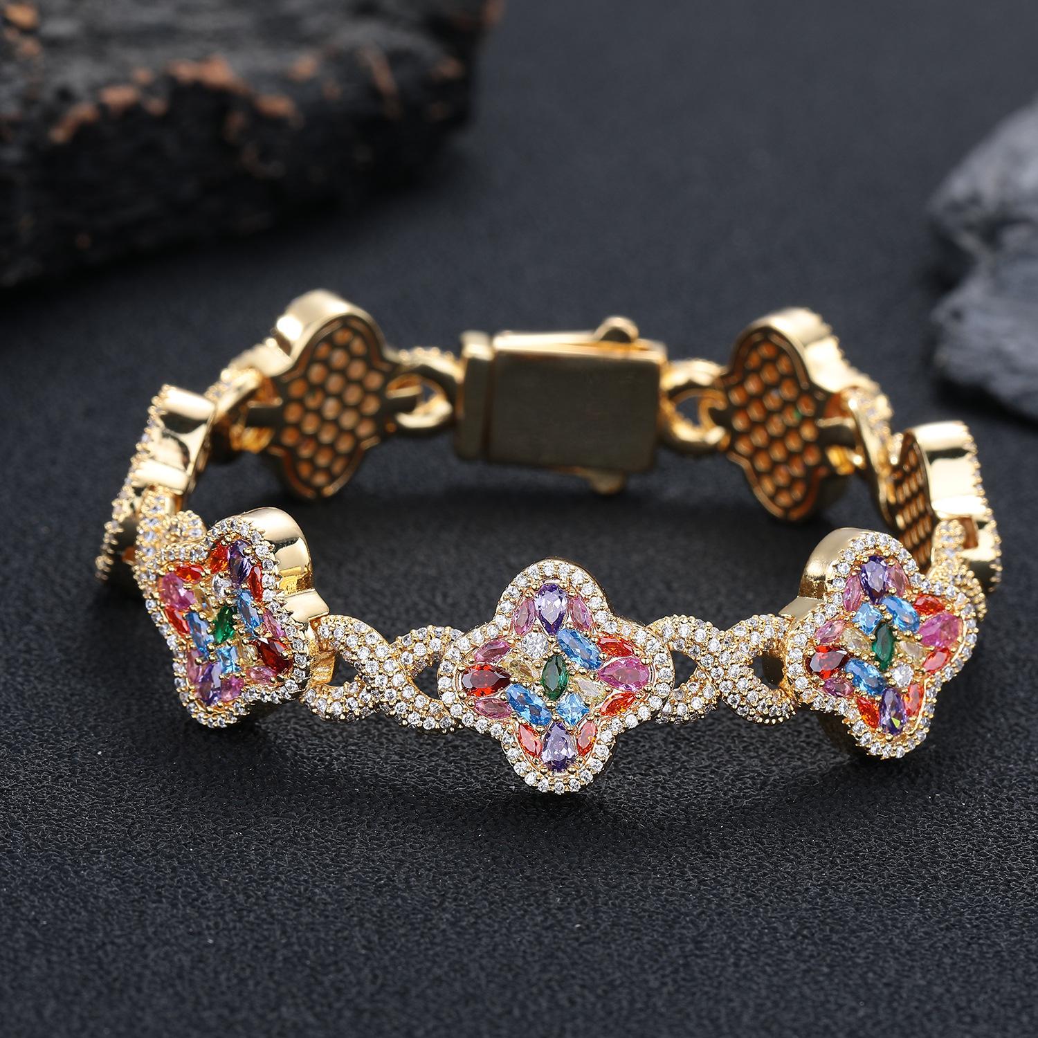 QUEENDO Elegant Classic 4-Leaf Clover Star Bracelet - Copper Base, Multi-Size, Multi-Color Pave Metallic Rhinestones, Unisex Daily Wear Jewelry for Women, Birthday Valentine’s Day Gifts, 4-Leaf Clover Bracelets & Bangles, Plants, Four Leaf Clover Bracelet