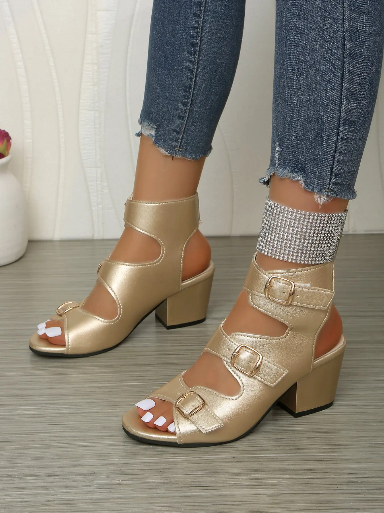 Four-Season Women's Hollow Out Chunky Heel Sandals, Multi-Lace Design, Club Sandals, Fashion Western Style High Heels