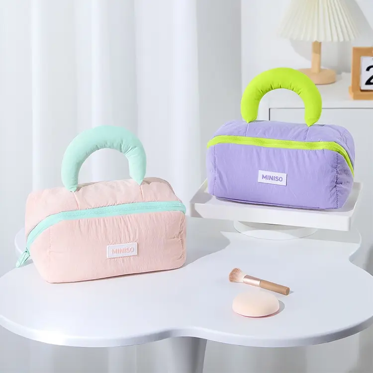 Miniso Marshmallow Series Pillow Storage Bag - Cute Synthetic Fabric Travel Organizers, Large Capacity Organization Pouch for Clothes & Home, Back To School, Packing Bags For Travel, Pillow Shape