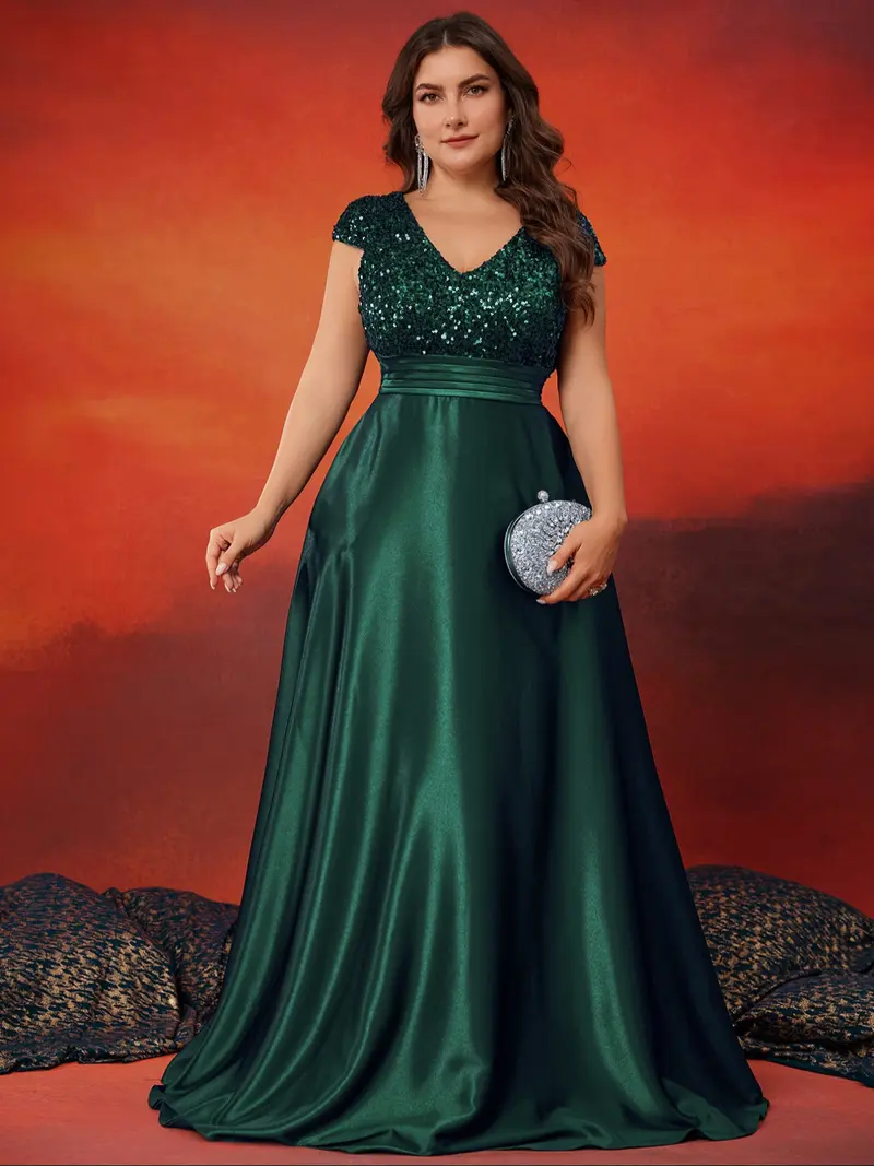 plus size green evening dress LACI Formal Dress main image 0