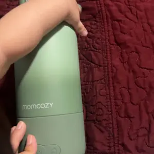 Momcozy Portable Milk Warmer for Travel – Dual Heating Modes for Breast Milk & Water, Portable Bottle Warmer with Fast Heating & Long Battery Life, 17 Ounces Large Capacity to Meet Your All-Day Needs