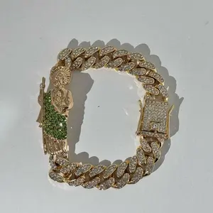 San Judas Green Iced Out Esclava
